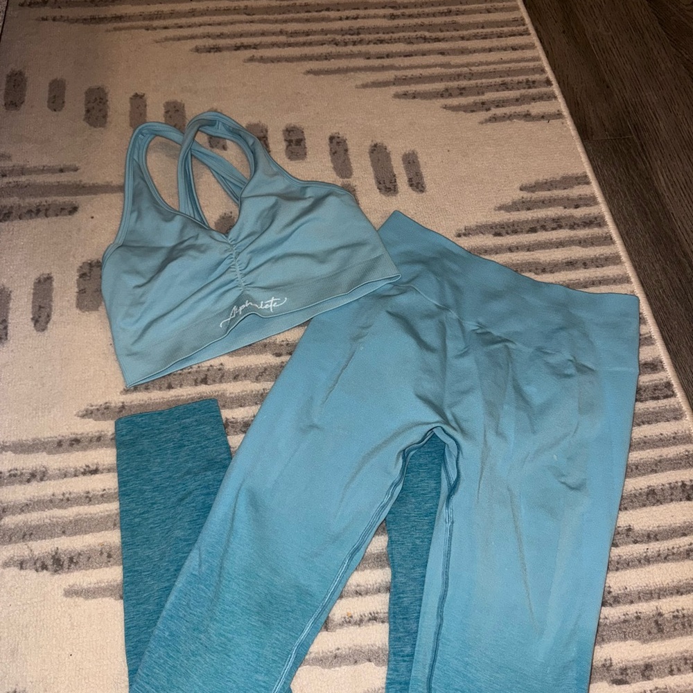 Women’s Alphalete Blue Activewear Set Size Medium